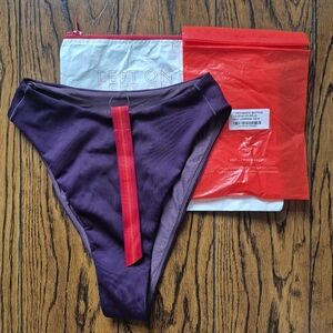 Left on Friday S Throwback Bottom Small